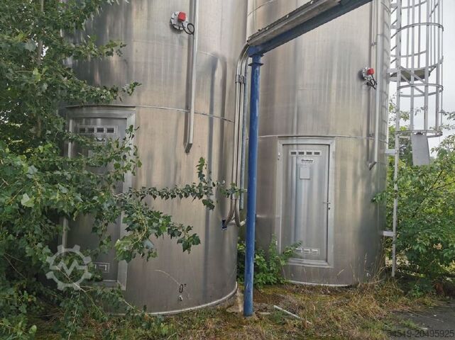 2 x 50 m³ aluminium storage silos, diameter 3,000 mm Eichholz 