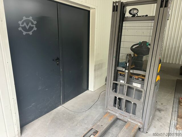 Pallet Stackers Jungheinrich ERC 212 li-ion 4.7m/ 2021y/ 4499mh