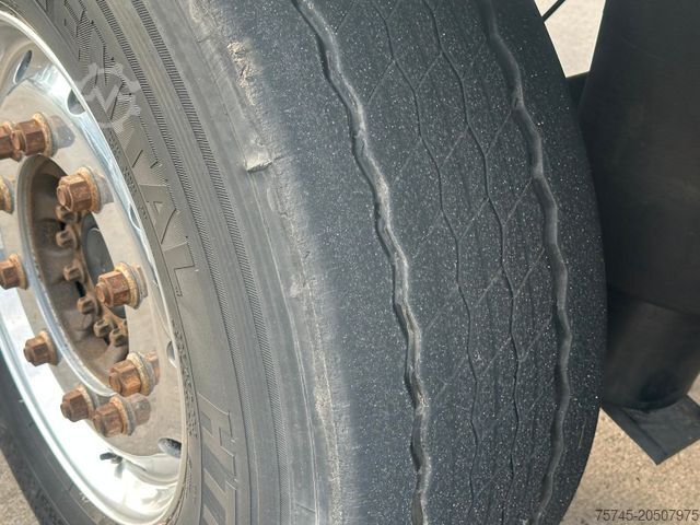 Chladírenský návěs SCHMITZ CARGOBULL SKO 24L * DOPPELSTOCK * LIFT * NEUER MOTOR* ALU*