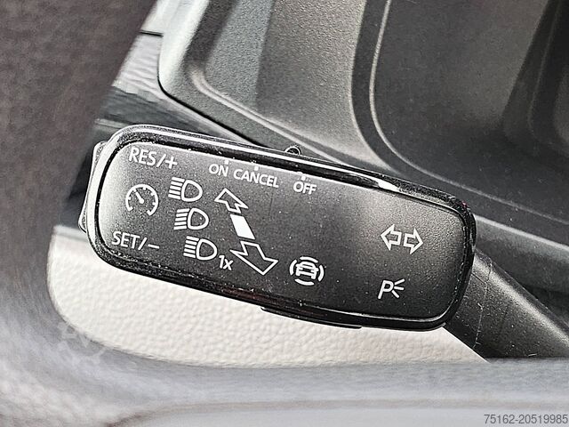 Camioneta familiar de techo alto VOLKSWAGEN TRANSPORTER 2.0 TDI L2H1 Automaat