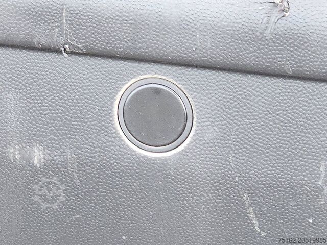 Camioneta familiar de techo alto VOLKSWAGEN TRANSPORTER 2.0 TDI L2H1 Automaat