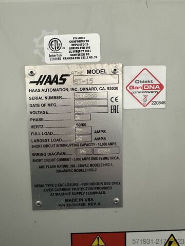 Centru de strunjire și frezare CNC HAAS ST-15