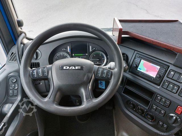 Jumbo vrachtwagen DAF XF106-460 SC Jumbozug-Durchlade-Getränke-Intard