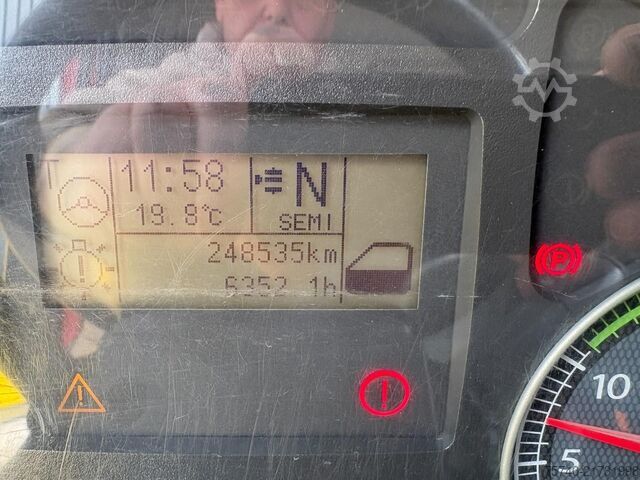 Posuvná plachta Iveco EUROCARGO 90E18 + EURO 5 + LOW KM + 3 STOELEN
