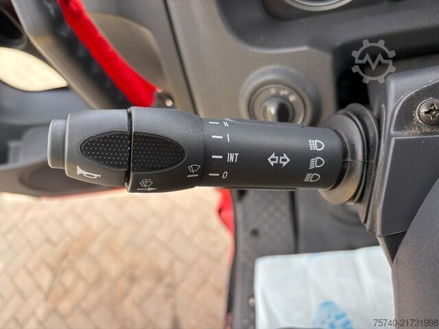 Bâché à rideaux latéraux Iveco EUROCARGO 90E18 + EURO 5 + LOW KM + 3 STOELEN