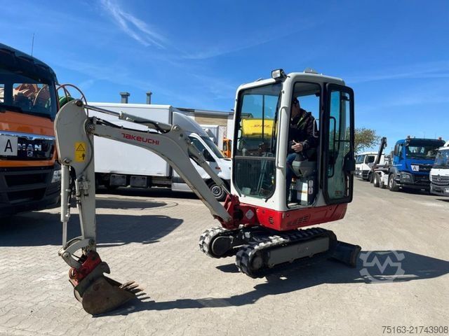 Minibagger TAKEUCHI TB 216 Minibagger Löffel nur 731h