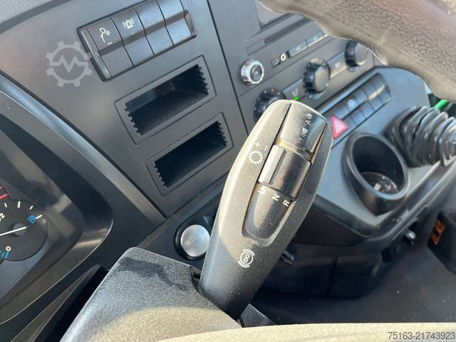 Kampós konténerszállító teherautó MERCEDES-BENZ Arocs 2643 L 6x4 Abrollkipper mit Kran Funk+Grei