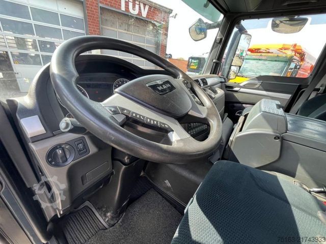 Abrollkipper MAN TG-S 26.440 6x2-2 BL Abrollkipper Schub/Knickarm