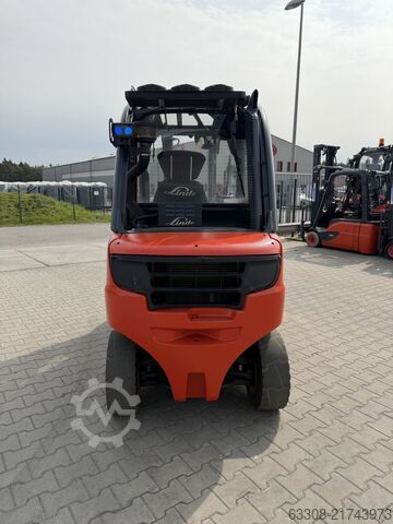 Dieselstapler Linde H25D-02