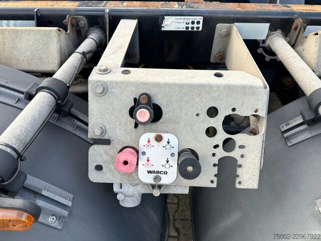  D-TEC FLEXITRAILER TRACTION / ADR / SAF + discbrakes ...