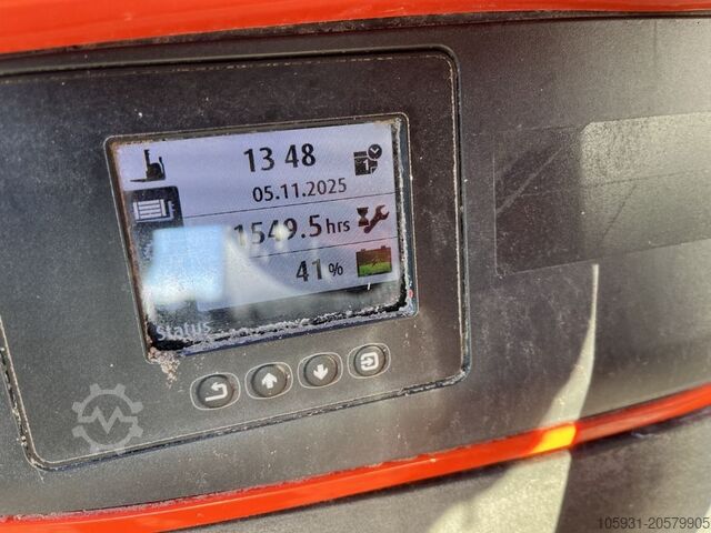 Στοίβαξη πεζών Linde L14