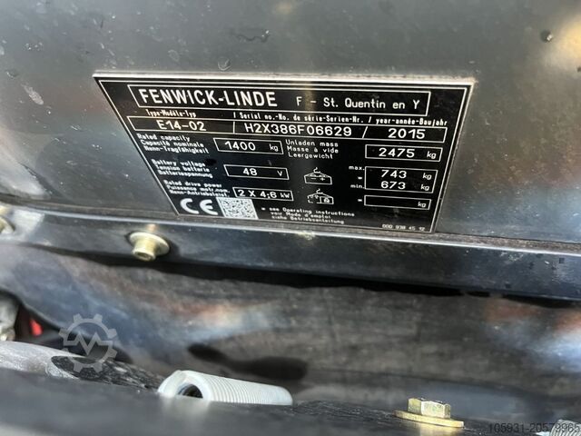 Elektryczny wózek widłowy 3 kołowy Linde E14-02