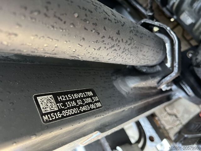 Elektryczny wózek widłowy 4-kołowy Linde E35H-01/600