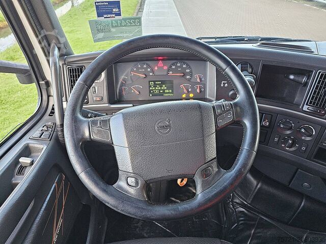 Standaard trekker VOLVO FH 13.500 6X2 FH CLASSIC
