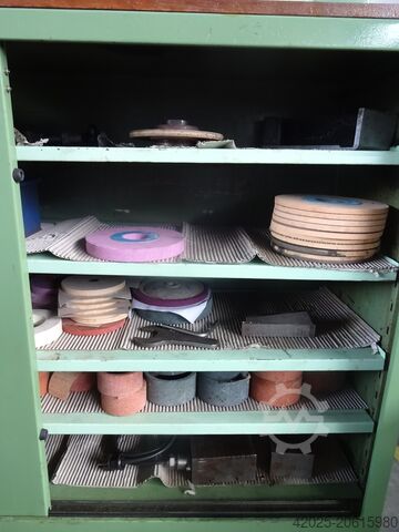 τροχοί λείανσης Schrank mit Zubehör