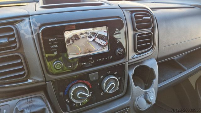 Miniautocarro 2 x Opel Movano, 3 x Fiat Ducato 18 Sitzer Jumpe