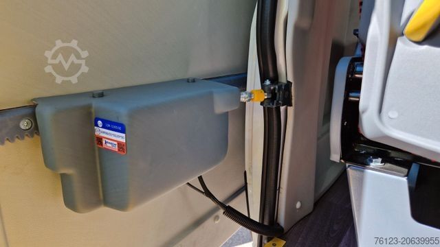 Miniautocarro 2 x Opel Movano, 3 x Fiat Ducato 18 Sitzer Jumpe