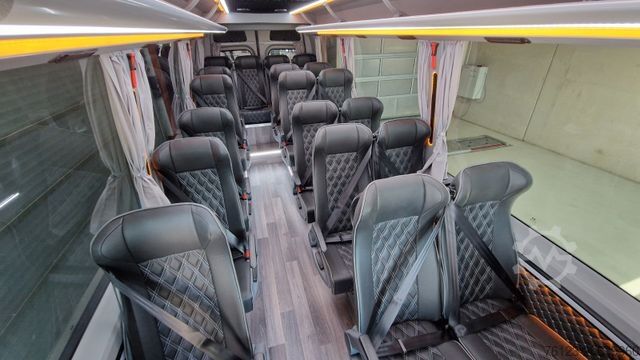 Miniautocarro MERCEDES-BENZ 517 Sprinter GSR2  Automatik 20 SS Stock