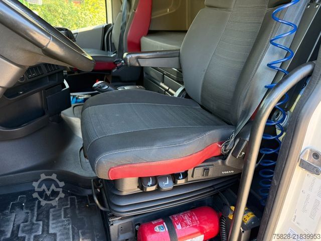 Cap tractor standard VOLVO FH500 / Retarder / I-Park Cool / Kipphydraulik