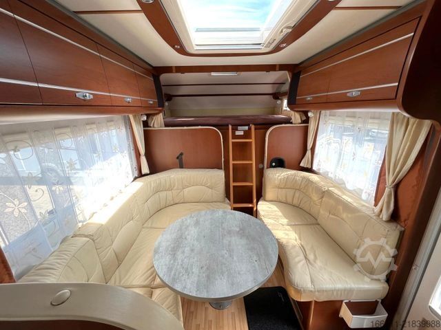 Alkoof camper DETHLEFFS A 9000 XXL - Einzelbetten -  - AHK