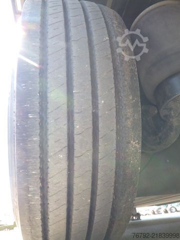 Naczepa otwarta z plandeką KÖGEL SN 24 FastSlider/Lift/LASI Getränke/Edscha/ALCOA