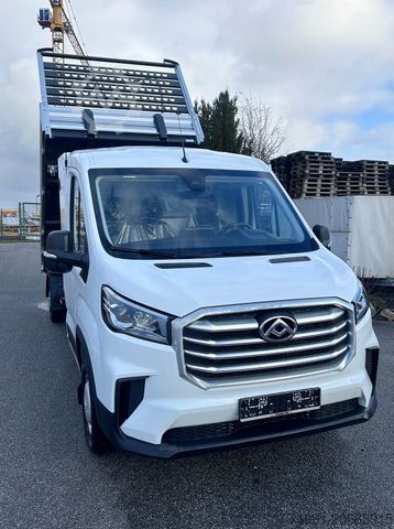 Tippbil skåpbil MAXUS Deliver 9 Chassis L3 Kipper Bawer Box AHK 147Ps