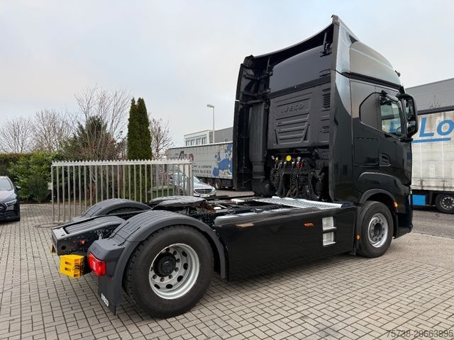 Cap tractor standard IVECO S-Way 570/Intarder/Hydraulik/Navi/VOLLLUFT