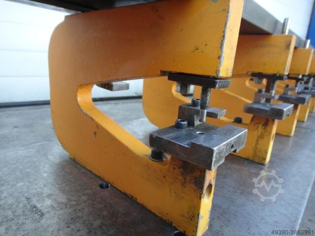 11 stuks ponsbeugels – ponstool met lineair ingebouwde ponsbeugels, ponsunit, ponsunit voor... ABS-SCHWABE 100/160