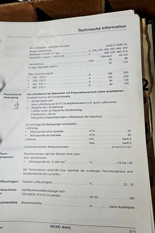 Centro universal de usinagem Deckel Maho 60 U hi dyn