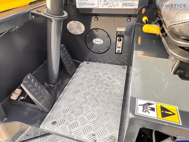 Empilhador de 4 vias Combilift C3000CB / GAS / TRIPLEX / 4900MM / 4807H