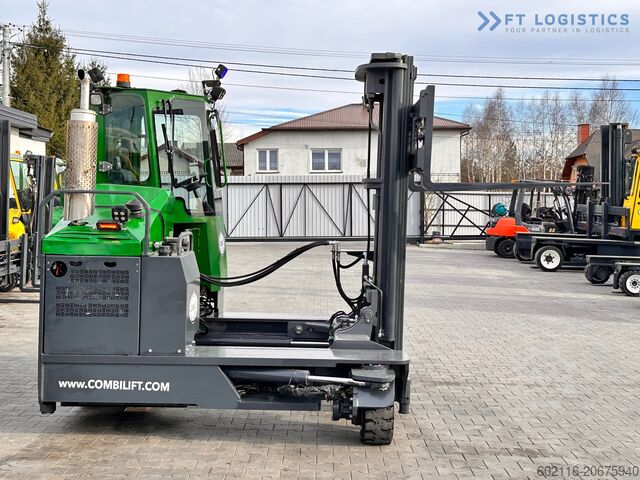 Empilhador de 4 vias Combilift C4500 / LPG / UDT / TRIPLEX / 5500MM