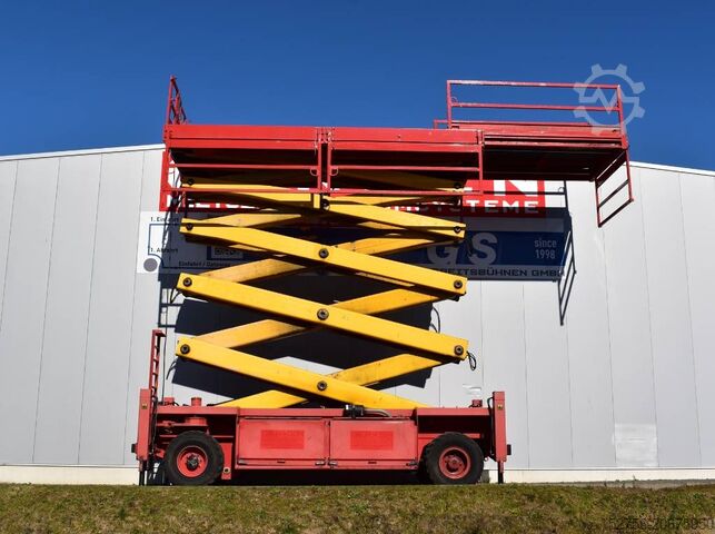 Elevador de tesoura JLG 260-25