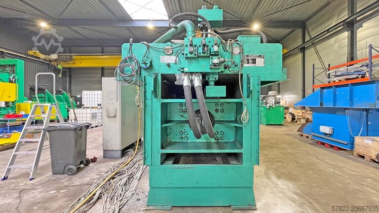 Prasa belująca 200 t z poziomym wiązaniem MACPRESSE EUROPA S.R.L. 112