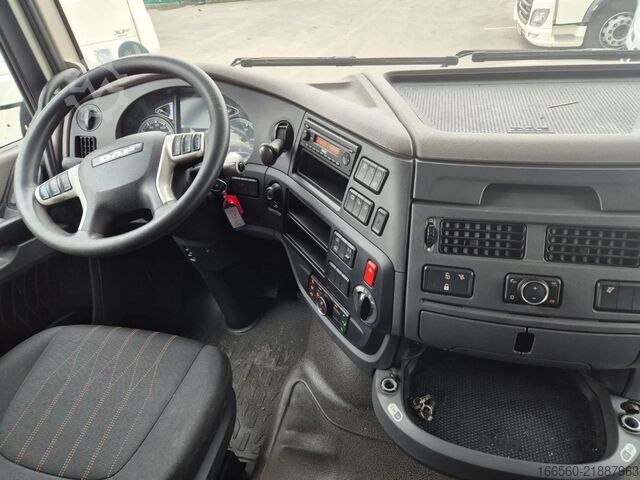 Standardní traktor DAF XF 480 FT SUPER SPACE CAB