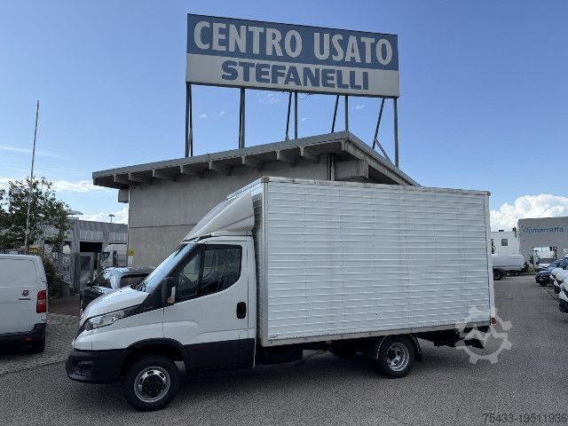 Furgone personalizzato IVECO DAILY 35C14H BOX + SPONDA