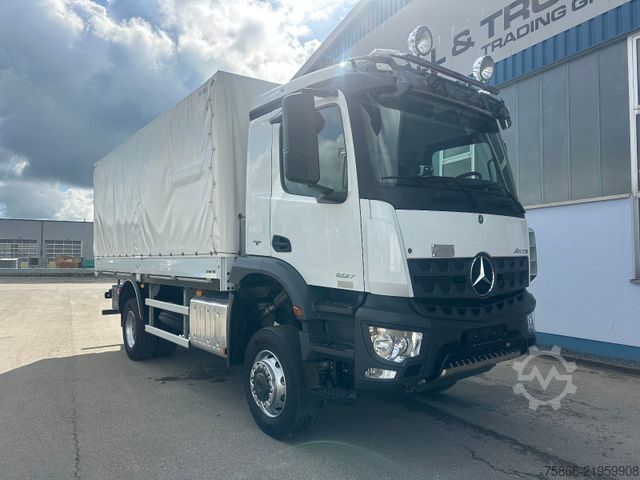Valníkový nákladní automobil s plachtou MERCEDES-BENZ 1827 Arocs 4x4 Fahrschulausrüstung