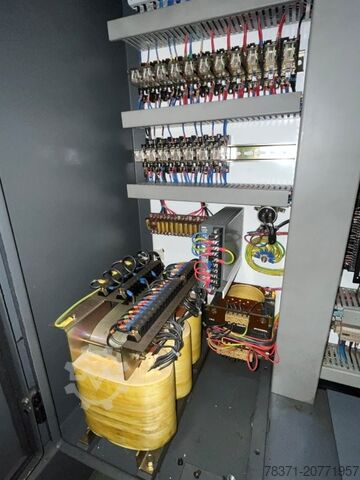 Bed type milling machine bridgeport interact 520