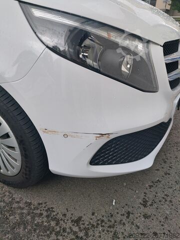 τυπική μονάδα τράκτορα Mercedes Marco Polo 250d | 2 Posti Letto | Cucina + Tetto Sollevabi