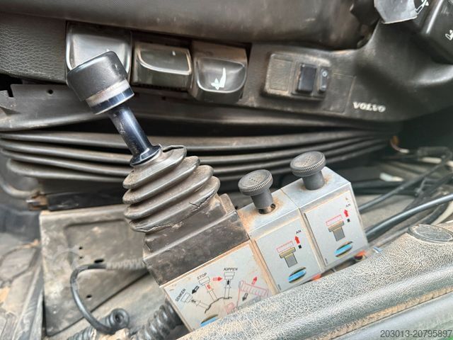 Autokran VOLVO FMX 500 6x4 Kipper mit Kran Atlas 172.3E - A4