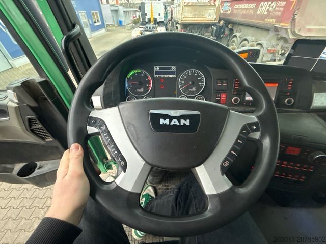 Standard SZM MAN TGS 26.440 Zugmaschine + Atlas Kran 5 Ausschube