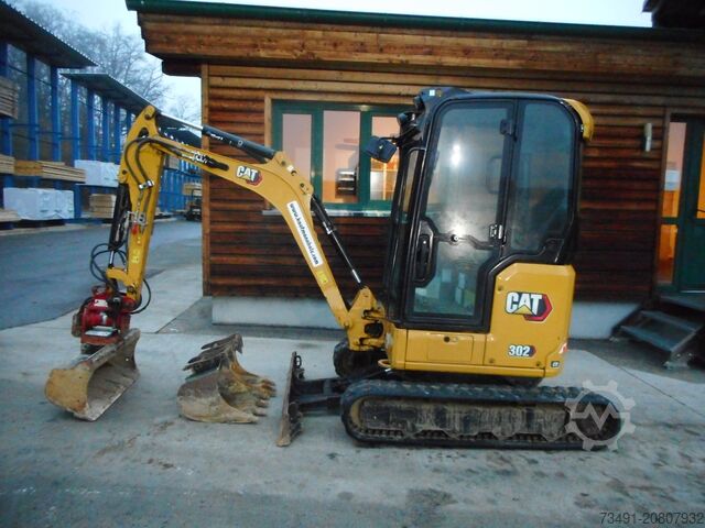 Minigraafmachine Caterpillar 302 CR mit POWERTILT
