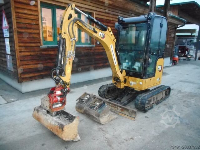 Minigraafmachine Caterpillar 302 CR mit POWERTILT