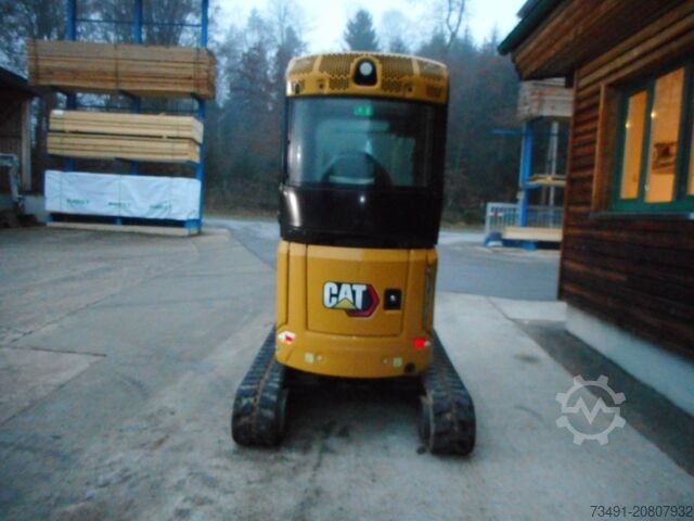 Minigraafmachine Caterpillar 302 CR mit POWERTILT