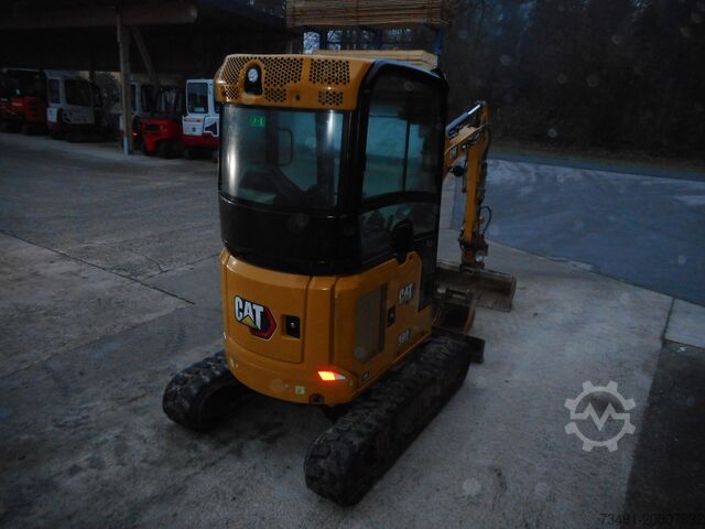 Minigraafmachine Caterpillar 302 CR mit POWERTILT