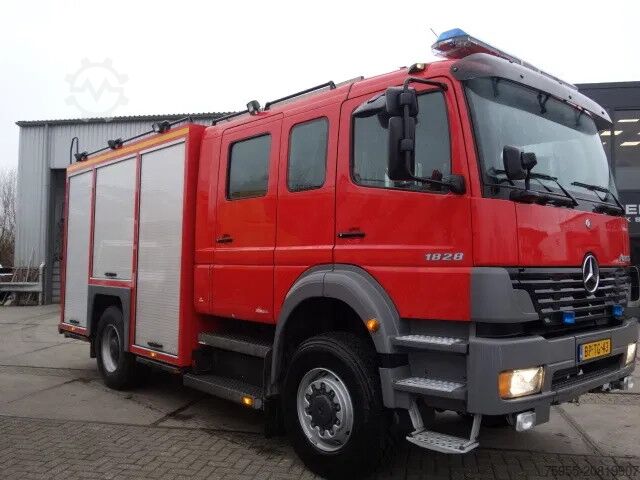 Brandweerwagen Mercedes-Benz Atego 1828 4X4 GODIVA PUMP