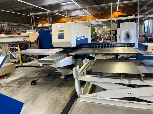 Maszyna do wykrawania i wykrawania szczelinowego TRUMPF Trumatic 500 R FMC