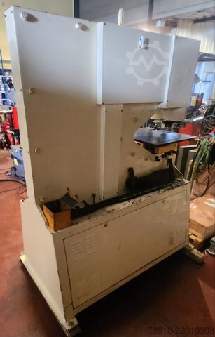 Hydraulisk stansemaschine 80 ton GEKA GEKA PUMA80 / E500