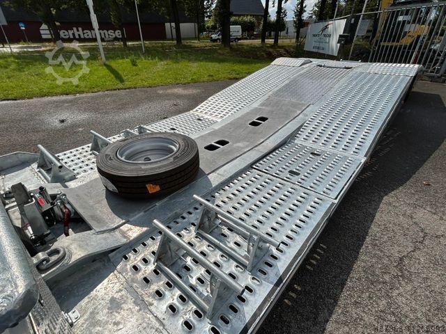 Auto met oplegger Aksoylu Truck brancard