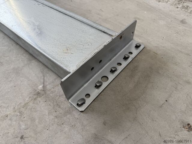 High-bay warehouse for steel beams Dexion P 90 Stahlträger lichte Weite: 4.060 mm