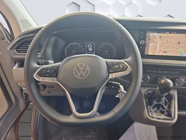 Panelová dodávka VW Transporter Kasten 2,0l TDI 5-Gang AHK Navi LED ACC Apple CarPlay Android Auto